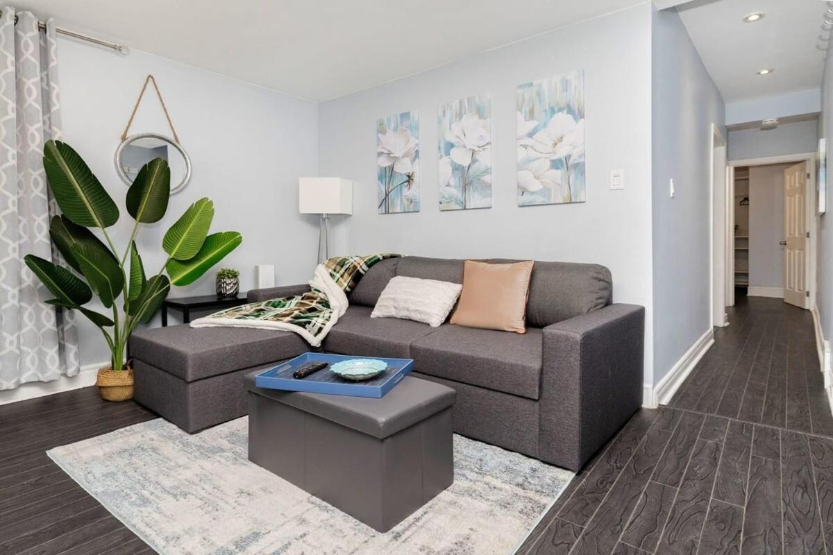 Pet-Friendly Home - Near Chinatown & Little Italy 오타와 외부 사진